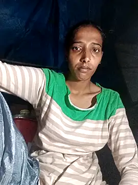 Snapshot of Pinki_thakur_1 chatting on September 27, 11:56 pm Pinki thakur 1 online show from September 27, 11:56 pm