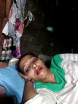 Snapshot of Pinki_thakur_1 chatting on September 15, 7:43 pm Pinki thakur 1 online show from September 15, 7:43 pm