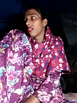 Snapshot of Pinki_thakur_1 chatting on October 9, 9:08 pm Pinki thakur 1 online show from October 9, 9:08 pm