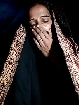 Snapshot of Pinki_thakur_1 chatting on October 29, 10:56 pm Pinki thakur 1 online show from October 29, 10:56 pm