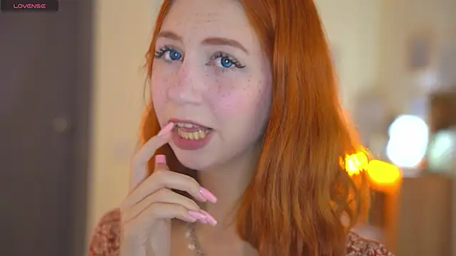 Snapshot of Venelopa chatting on October 11, 4:20 pm Venelopa online show from October 11, 4:20 pm