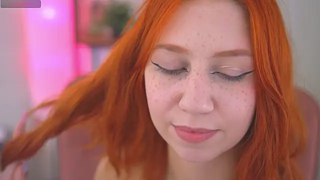 Snapshot of Venelopa chatting on October 5, 3:28 pm Venelopa online show from October 5, 3:28 pm