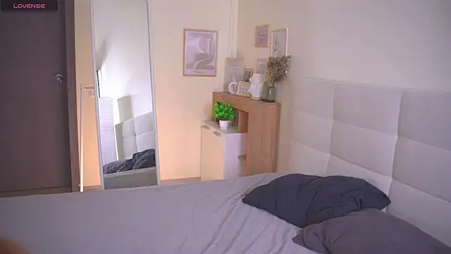 Snapshot of Venelopa chatting on October 9, 3:27 pm Venelopa online show from October 9, 3:27 pm