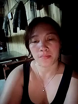 Snapshot of miumiu_00 chatting on October 14, 12:19 pm miumiu 00 online show from October 14, 12:19 pm