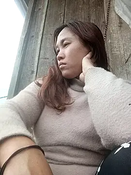 Snapshot of miumiu_00 chatting on October 26, 5:25 am miumiu 00 online show from October 26, 5:25 am