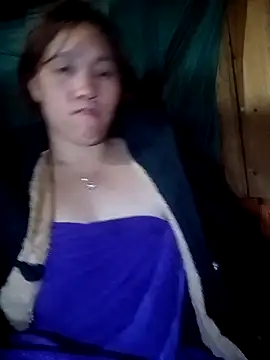 Snapshot of miumiu_00 chatting on October 30, 11:33 am miumiu 00 online show from October 30, 11:33 am