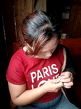 Snapshot of miumiu_00 chatting on November 1, 5:11 am miumiu 00 online show from November 1, 5:11 am