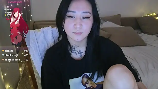 EvaDior13 online show from November 8, 11:10 pm