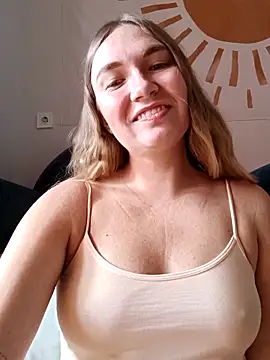 KisaVixen online show from October 9, 8:29 am