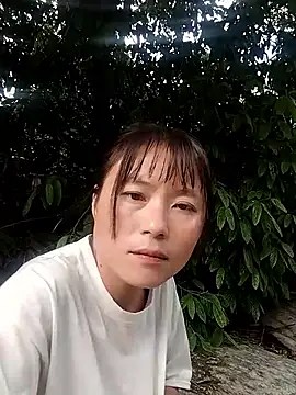 linda bae00 online show from September 18, 7:40 am