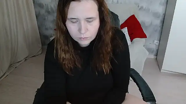 AdelinaLawson online show from February 1, 4:28 pm