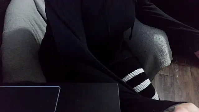 fetishslut4u online show from October 12, 7:22 am