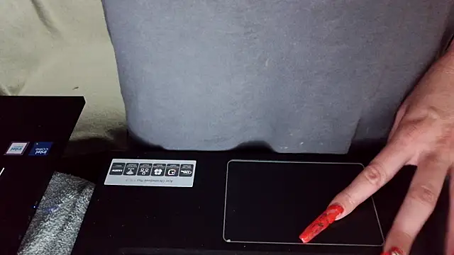 fetishslut4u online show from October 25, 2:25 pm