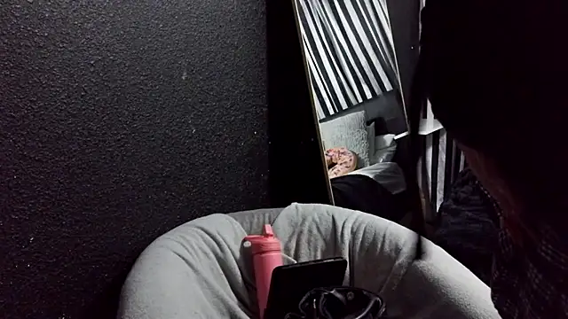 fetishslut4u online show from October 4, 11:49 am