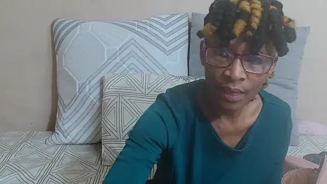 Snapshot of SugarPoppy24xxx chatting on September 25, 10:47 am SugarPoppy24xxx online show from September 25, 10:47 am