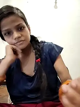 Komal0099 online show from October 4, 5:13 am