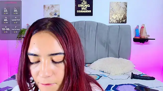 Maddy Esther online show from October 21, 7:51 pm