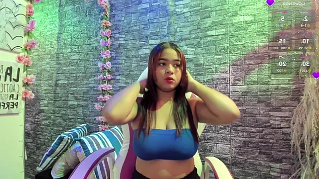 Snapshot of karoll__sex chatting on October 2, 2:00 pm karoll sex online show from October 2, 2:00 pm