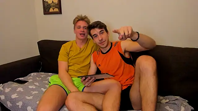 LawrenceMiles online show from October 20, 8:23 pm