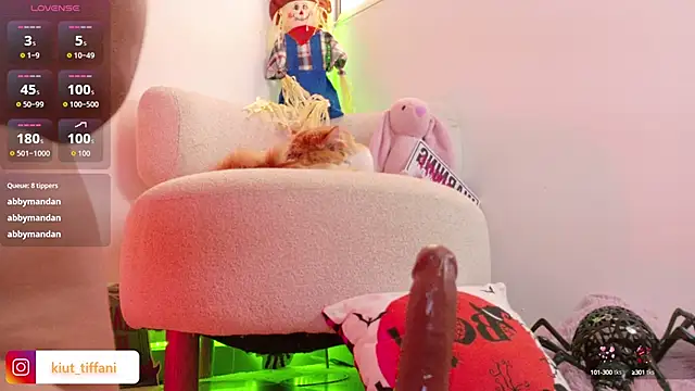 Kiut tiffanii online show from October 17, 11:46 am