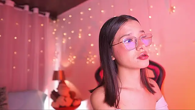 Lana Dreams  online show from January 14, 12:37 am