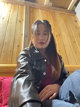 phungtiti online show from December 1, 3:21 am