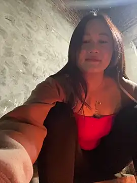 phungtiti online show from March 13, 10:05 am