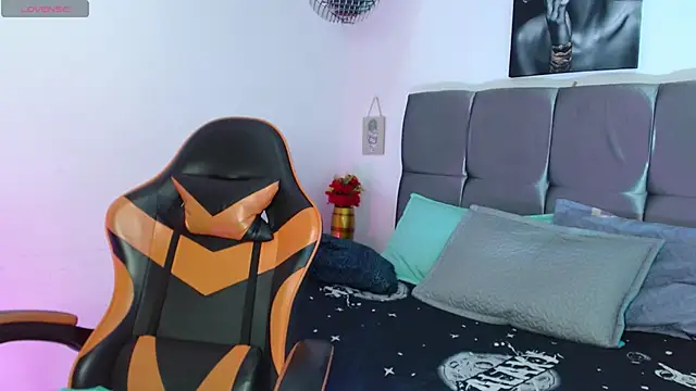 Snapshot of Samarys_star chatting on October 11, 1:47 pm Samarys star online show from October 11, 1:47 pm