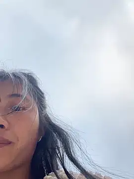 EmLy02 online show from February 17, 9:19 am