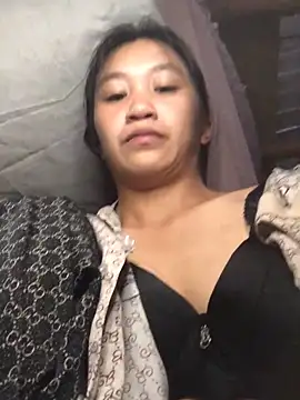 Emilyss online show from September 9, 8:03 am
