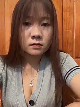 Snapshot of qinejr37 chatting on October 18, 12:57 am qinejr37 online show from October 18, 12:57 am