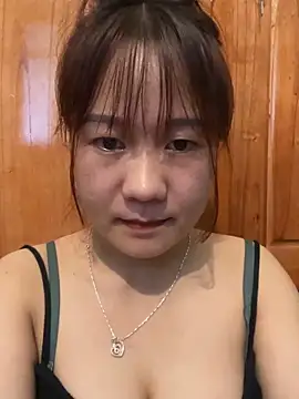 Snapshot of qinejr37 chatting on September 21, 9:41 am qinejr37 online show from September 21, 9:41 am