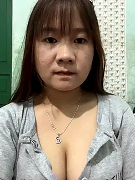 Snapshot of qinejr37 chatting on October 29, 12:48 am qinejr37 online show from October 29, 12:48 am