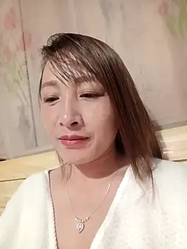 Snapshot of Missa_kute20 chatting on October 1, 1:27 pm Missa kute20 online show from October 1, 1:27 pm