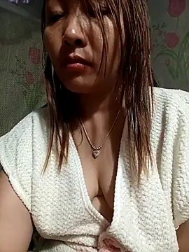 Snapshot of Missa_kute20 chatting on October 19, 10:34 pm Missa kute20 online show from October 19, 10:34 pm