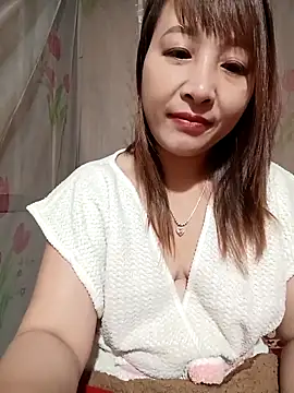 Snapshot of Missa_kute20 chatting on October 25, 9:21 pm Missa kute20 online show from October 25, 9:21 pm