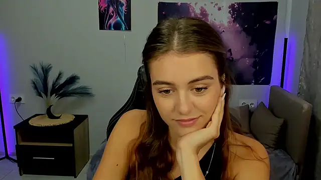 TracySpark online show from September 22, 6:12 am