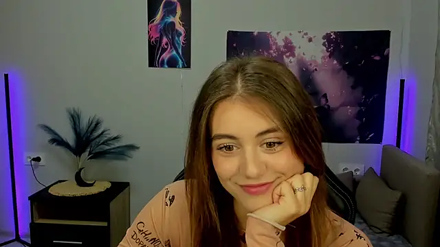 TracySpark online show from September 28, 6:42 am