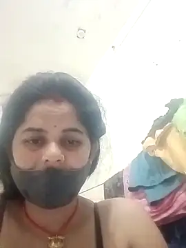 Snapshot of JULEE-740 chatting on October 17, 11:30 pm JULEE-740 online show from October 17, 11:30 pm