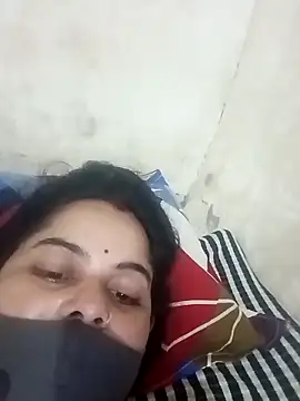 Snapshot of JULEE-740 chatting on October 16, 11:29 pm JULEE-740 online show from October 16, 11:29 pm