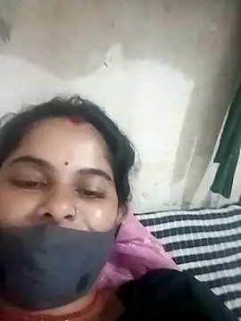 Snapshot of JULEE-740 chatting on October 9, 10:30 am JULEE-740 online show from October 9, 10:30 am