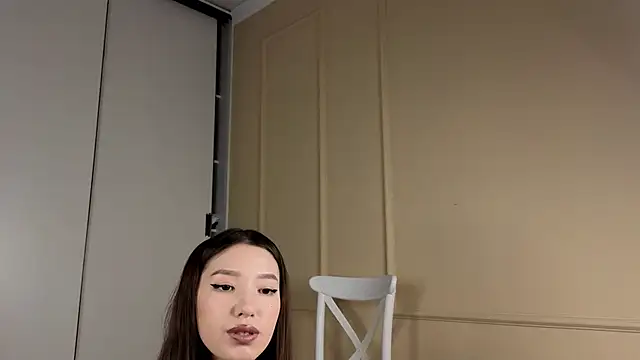 Snapshot of yayongg chatting on October 1, 1:16 pm yayongg online show from October 1, 1:16 pm