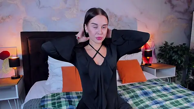 Snapshot of AmeliaRoyale chatting on September 12, 10:13 am AmeliaRoyale online show from September 12, 10:13 am