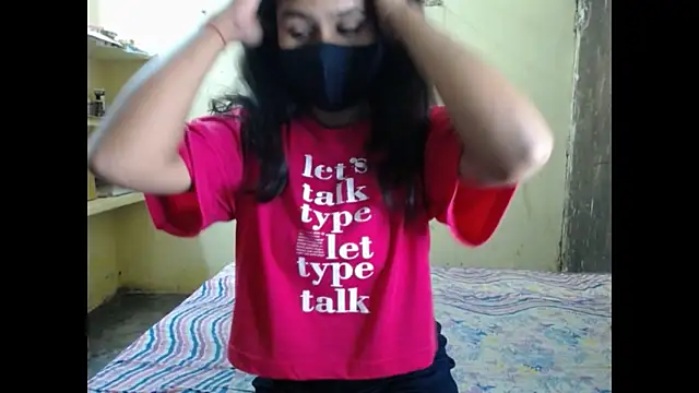 Snapshot of Vanya_7 chatting on October 12, 5:37 pm Vanya 7 online show from October 12, 5:37 pm