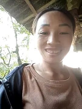 Snapshot of lucybaby00 chatting on October 11, 10:09 am lucybaby00 online show from October 11, 10:09 am