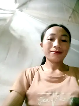 Snapshot of lucybaby00 chatting on September 22, 2:26 pm lucybaby00 online show from September 22, 2:26 pm