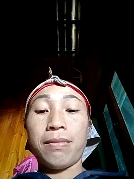 Snapshot of lucybaby00 chatting on September 26, 5:38 am lucybaby00 online show from September 26, 5:38 am