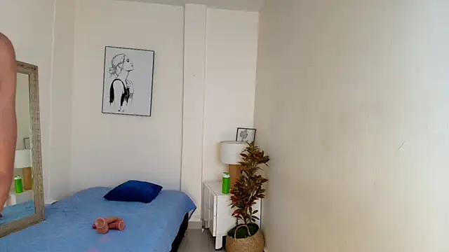 emy barnert online show from January 13, 12:42 pm