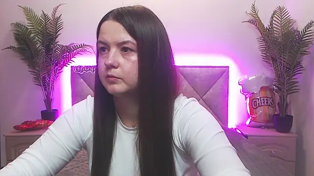 Snapshot of MavkaCute chatting on October 4, 6:12 pm MavkaCute online show from October 4, 6:12 pm