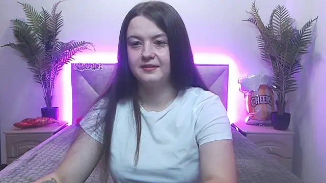 Snapshot of MavkaCute chatting on October 5, 6:13 pm MavkaCute online show from October 5, 6:13 pm